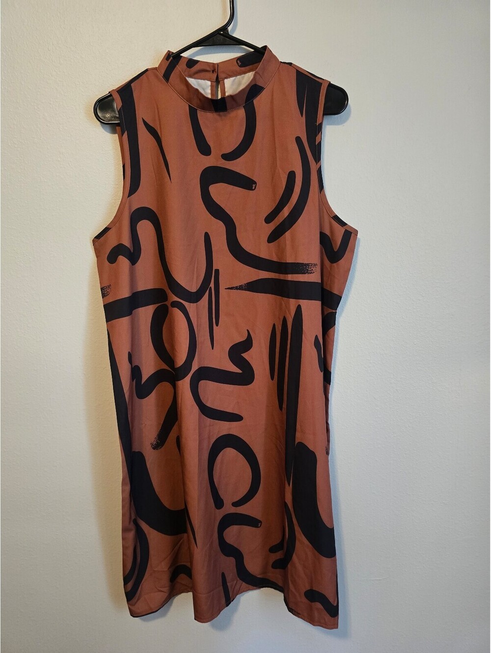 Shein Mock Neck Brown Mini Dress with Bold Black Abstract Print (XL)